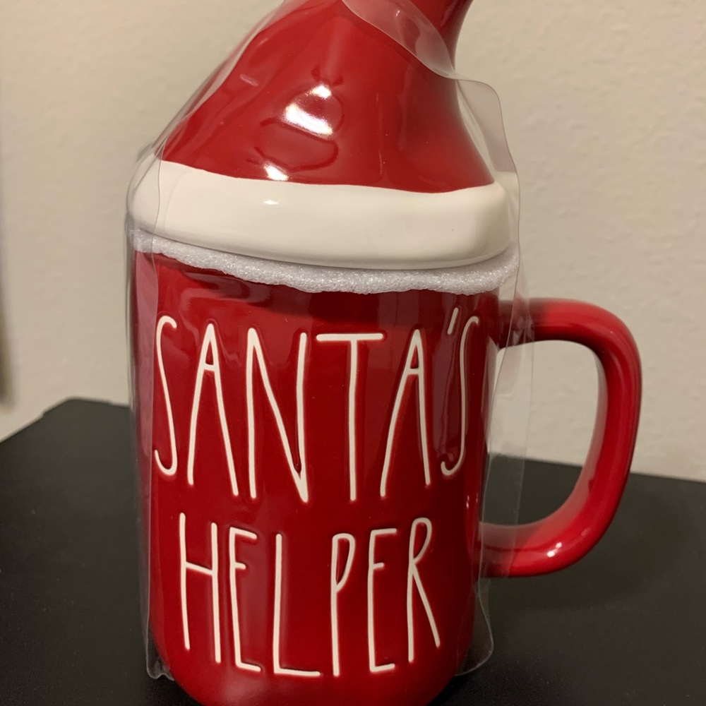 Rae Dunn Santas Helper mug
